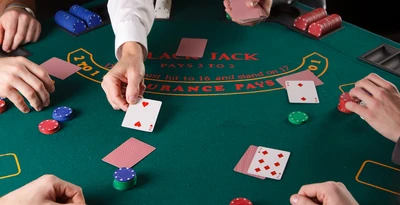 How To Play Pitch Blackjack?