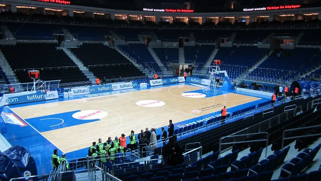 Basketball arena court